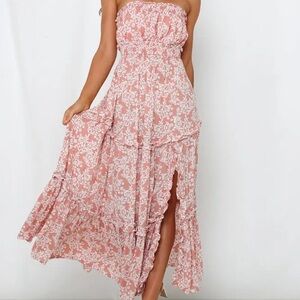NWOT Hello Molly Love My Tequila Sunrises Strapless Maxi Dress, Blush Size Small